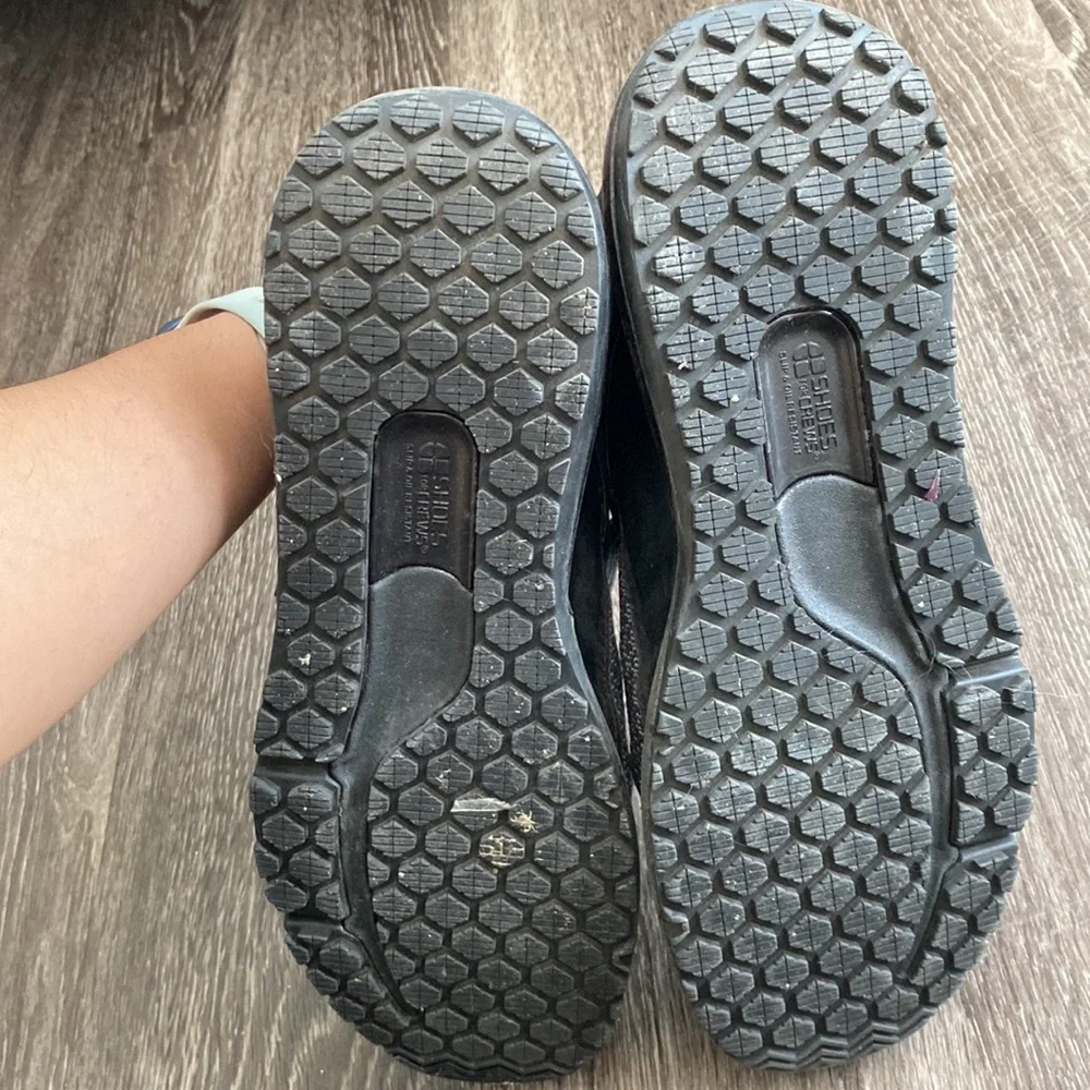 Shoes For Crews Gia black slip-resistance shoes - Picture 4 of 17